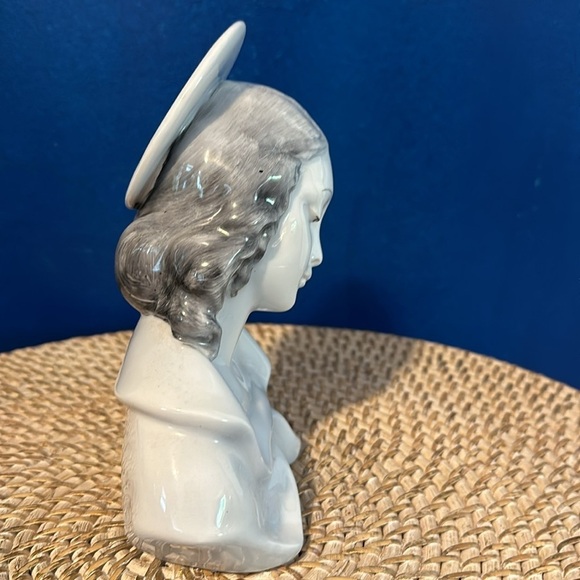 Vintage  Italian Porcelain Mother Mary Bust Icon Statue Made in Italy #706/2 - Picture 4 of 5